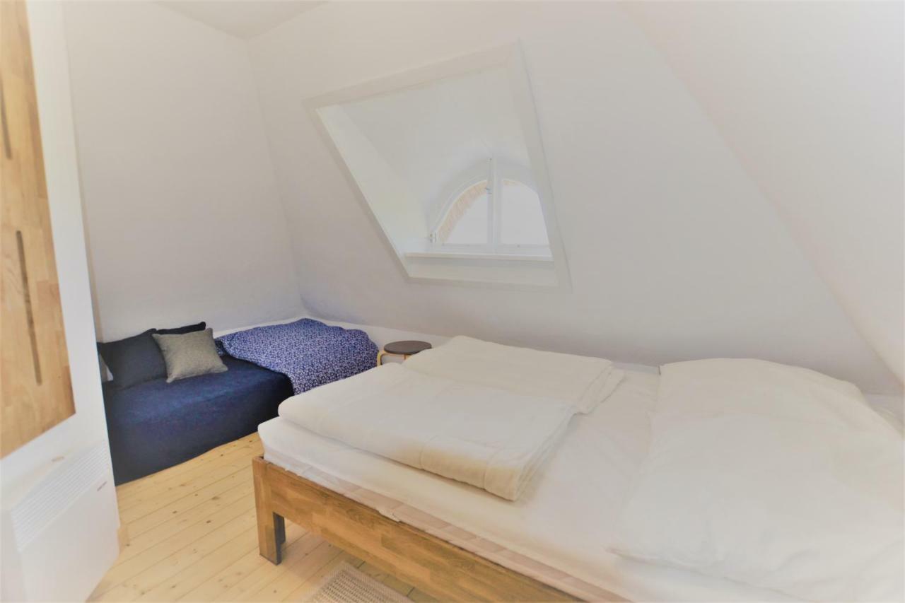 Apartament Haus Am Huegel Groß Zicker Zewnętrze zdjęcie